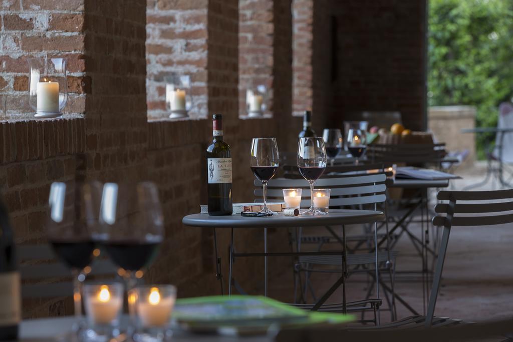 San Martino Alfieri Marchesi Alfieri - Cantine E Ospitalita מראה חיצוני תמונה