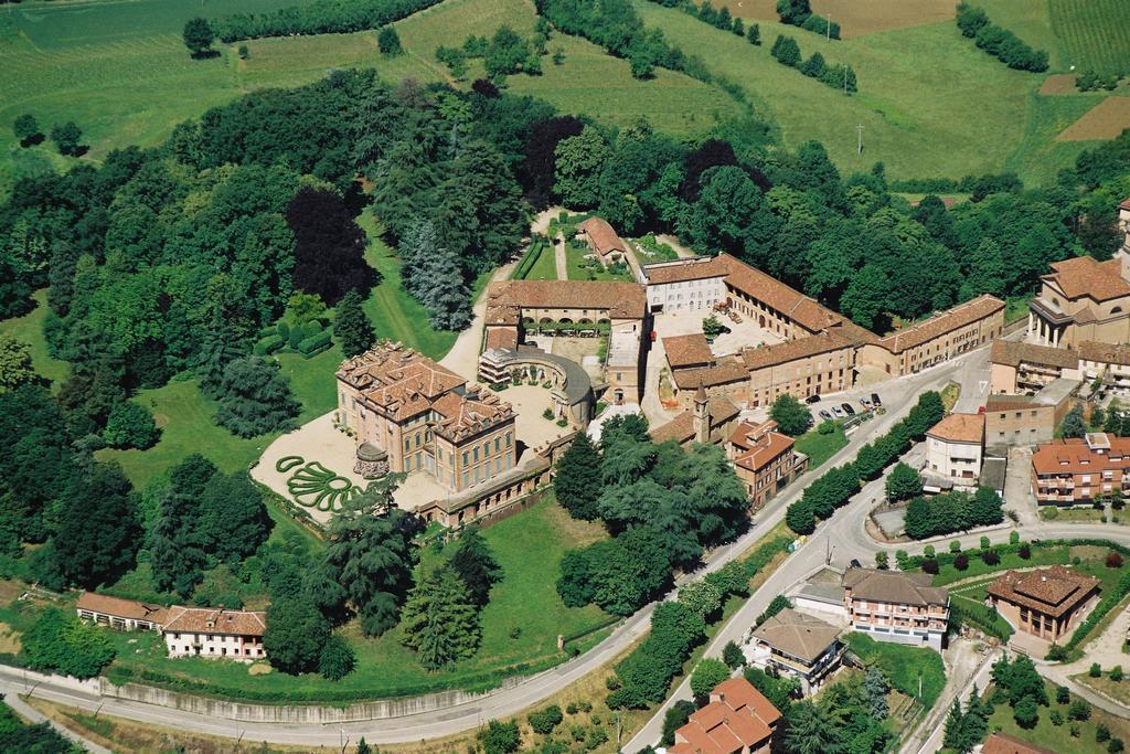 San Martino Alfieri Marchesi Alfieri - Cantine E Ospitalita מראה חיצוני תמונה