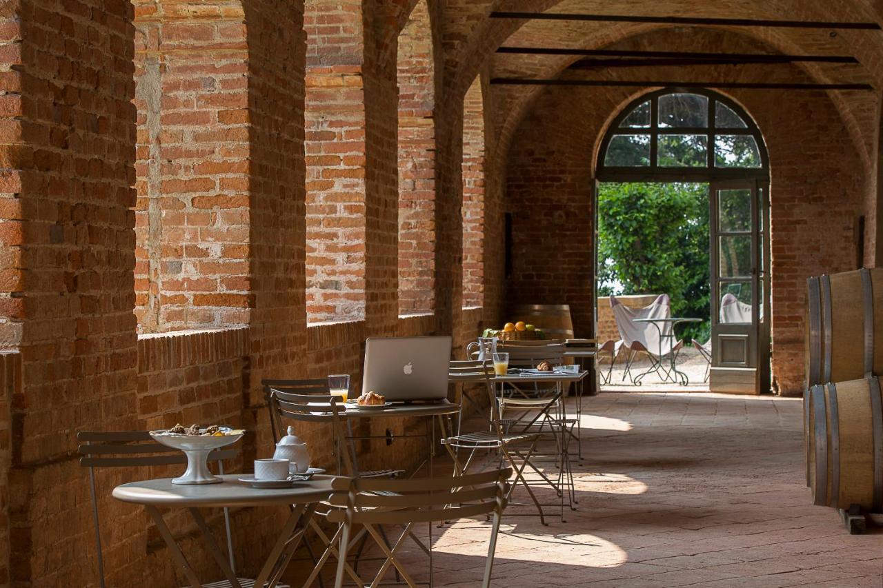 San Martino Alfieri Marchesi Alfieri - Cantine E Ospitalita מראה חיצוני תמונה